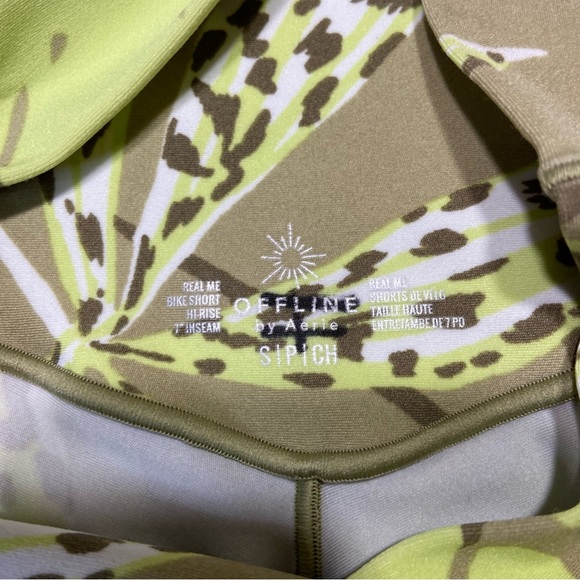 OFFLINE By AERIE Real Me Printed High Waisted 7" Bike Short Size S - Picture 7 of 12